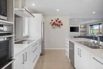 3090A Cambridge Road, Rotoorangi