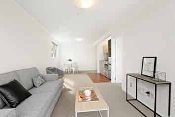 8/11 Sentinel Road, Herne Bay
