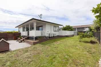 26 Langdale Avenue, Paraparaumu