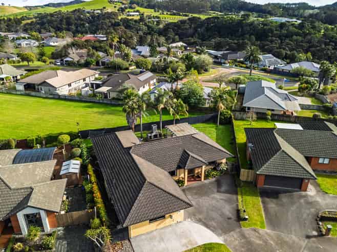 16 Halyard Loop Road, Paihia