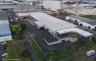 Functional Warehouse in Prime Wiri Location
