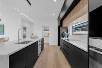 27 Korowhiti Road, Clarks Beach