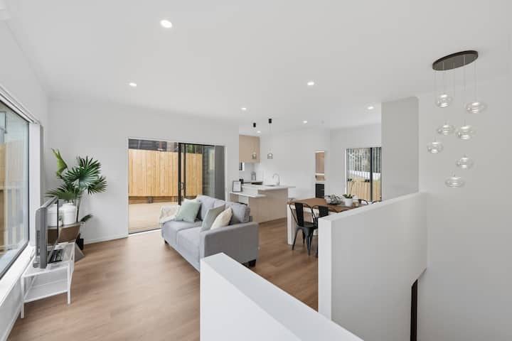 More Space. More Privacy. More to Love. - Aanzicht 6