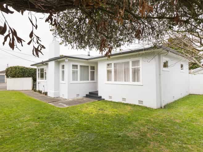11 Churchill Avenue, Feilding