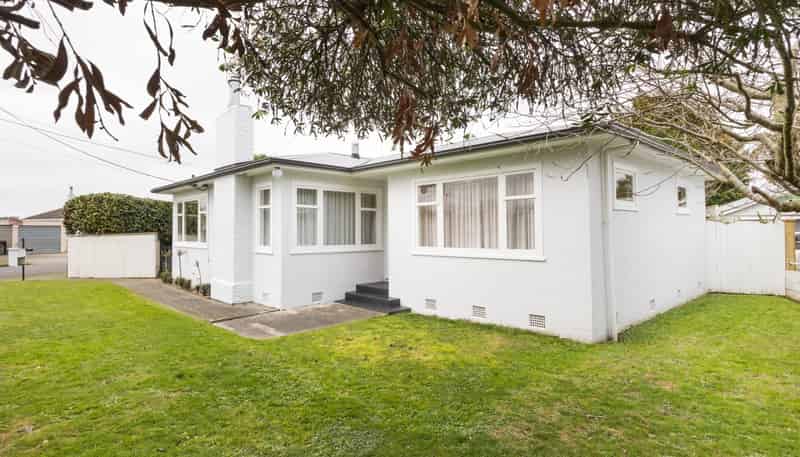 11 Churchill Avenue, Feilding