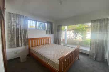 116 Portage Road, New Lynn