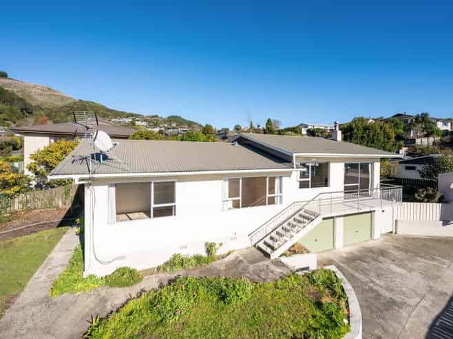 28 Churchill Avenue, Richmond