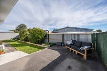 2/4 Challies Way, Richmond