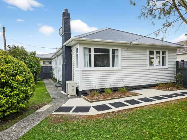 1 Hine Road, Wainuiomata