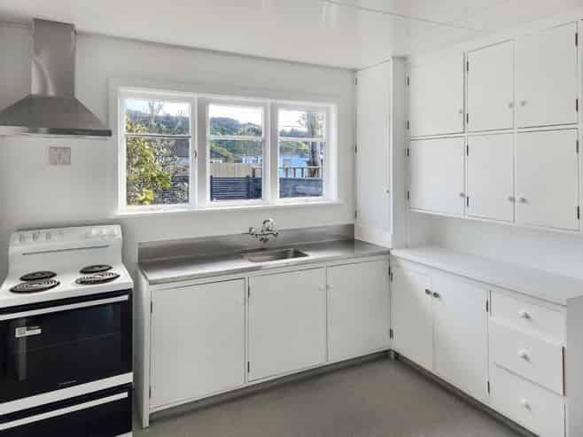1 Hine Road, Wainuiomata