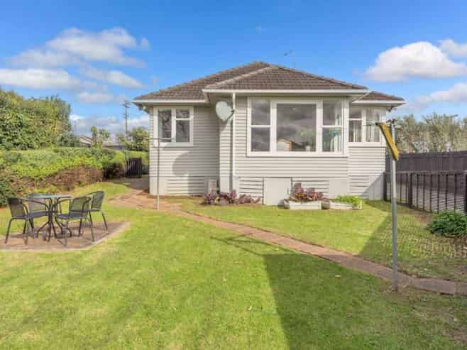 4 Exmouth Road, Northcote