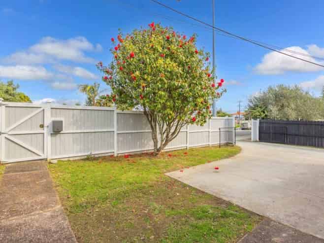 4 Exmouth Road, Northcote