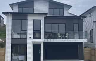 32 Grand Ridge Avenue, Flat Bush
