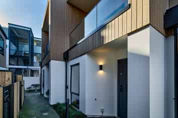11/92 Cambridge Terrace, Waterloo