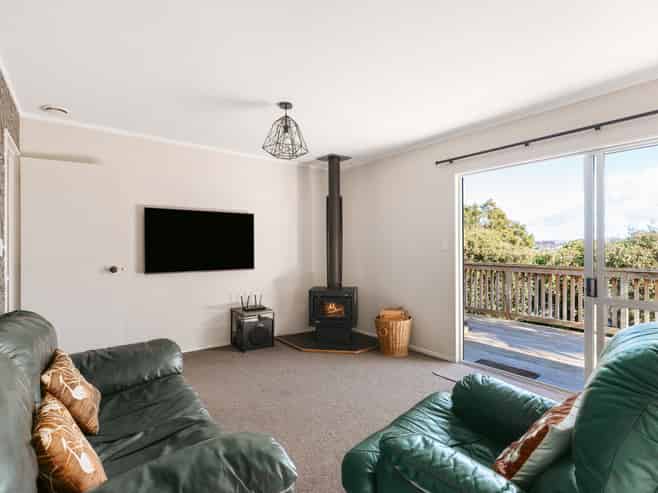 34 Graham Place, Bellevue