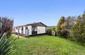 20 Fenchurch Grove, Stokes Valley