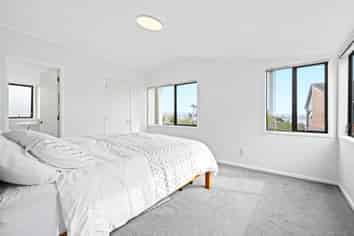 2/226 Rangatira Road, Beach Haven