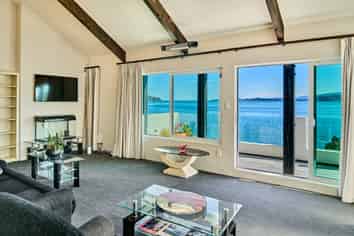 5 Rangiuru Road, Mahina Bay