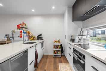 4 Selkirk Lane, Hamilton Lake