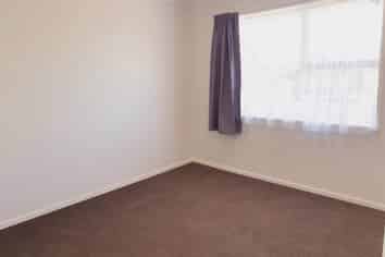 2/192 Pakuranga Road, Pakuranga