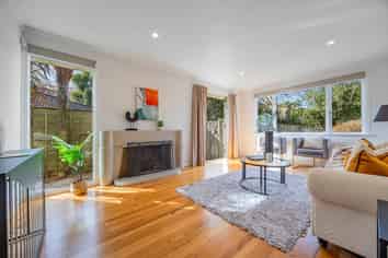8 Lanark Place, Glen Innes
