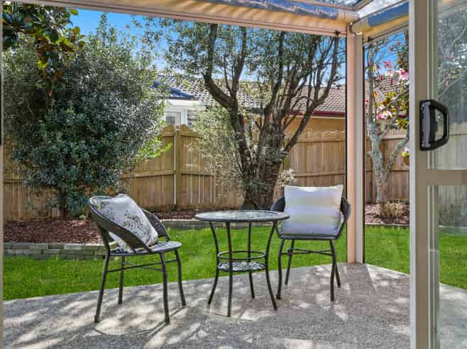 14 Fernbrook Close, Burswood