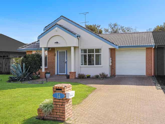 14 Fernbrook Close, Burswood