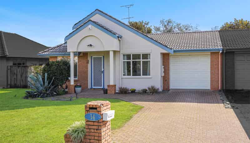 14 Fernbrook Close, Burswood