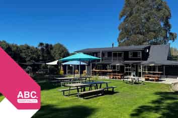 Freehold Country Bar & Lifestyle Opportunity