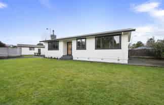 2 Croxley Place, Terrace End