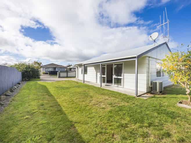 2/38 Hulme Street, Roslyn