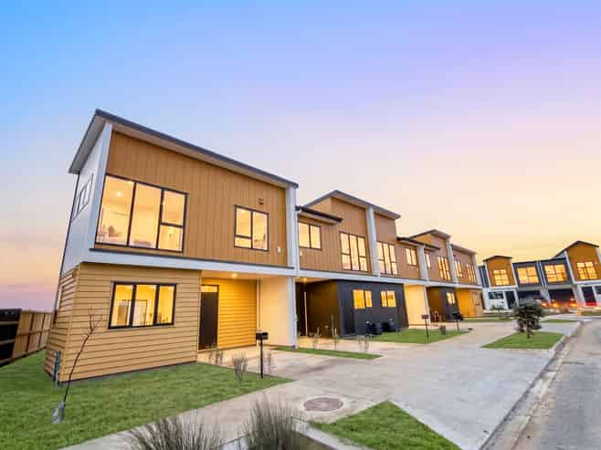 3-11 Longview Oak Lane, Papakura