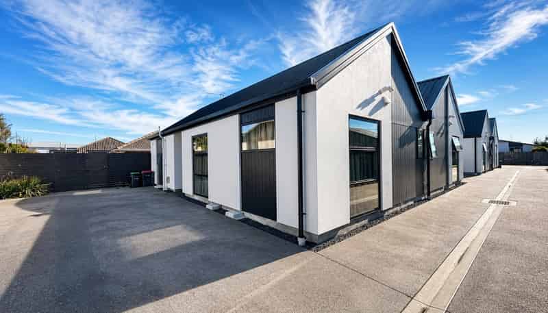 4/388 Hereford Street, Linwood