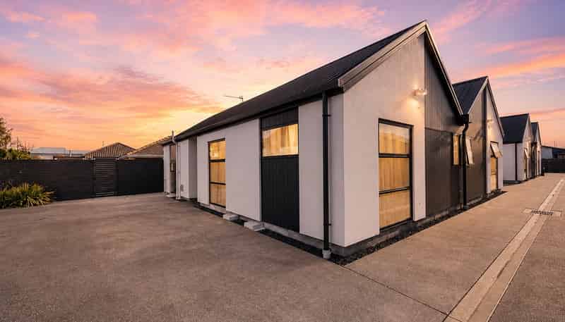 4/388 Hereford Street, Linwood