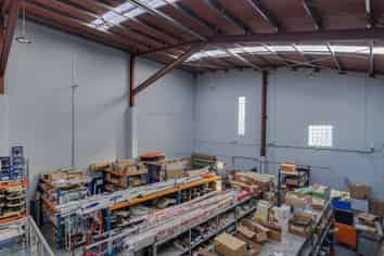 Functional Sockburn Industrial Opportunity