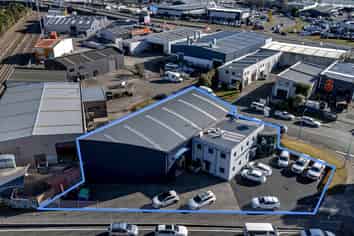 Functional Sockburn Industrial Opportunity