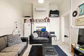 35 Carlyle Street, North East Valley