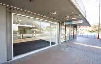 Perfectly Positioned Browns Bay Retail