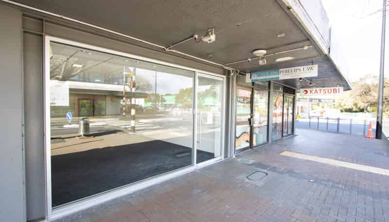 A2/17 Clyde Road, Browns Bay