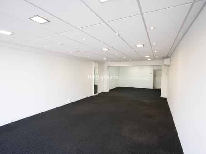 Perfectly Positioned Browns Bay Retail
