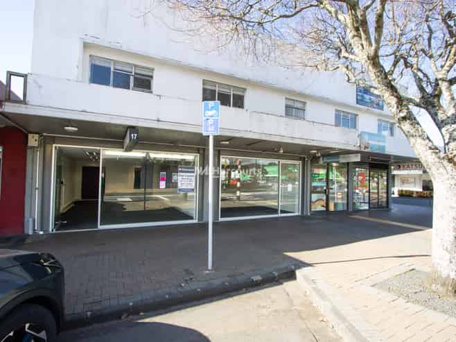 Perfectly Positioned Browns Bay Retail