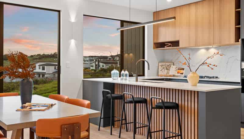 242C West Hoe Heights, Orewa