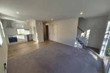 4/119 Hastings Street East, Sydenham