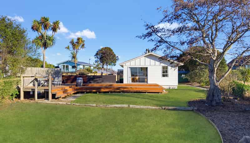 22 Swindells road, Waikuku Beach
