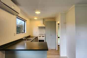 8b Carthew Street, Okato