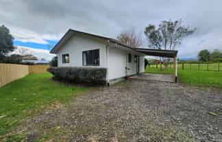 8b Carthew Street, Okato