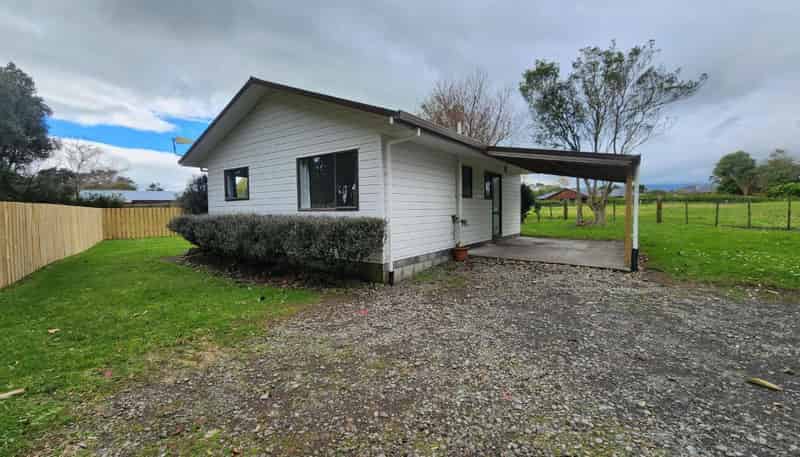 8b Carthew Street, Okato