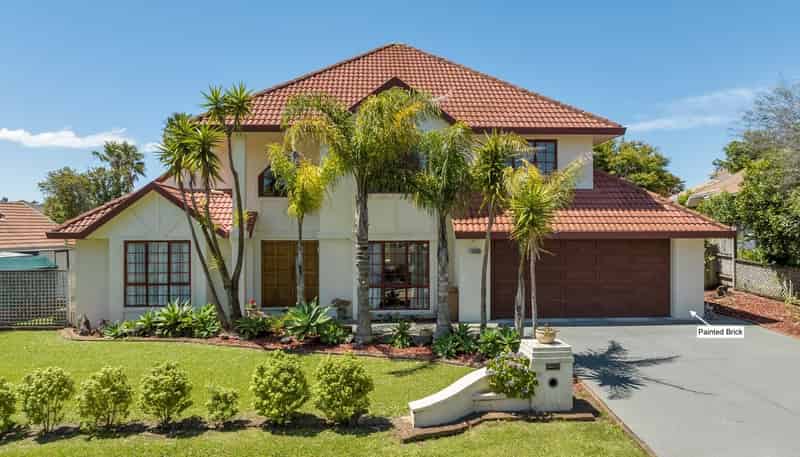 16 Bronte Place , Somerville
