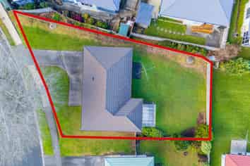 82 Ross Street, Onerahi