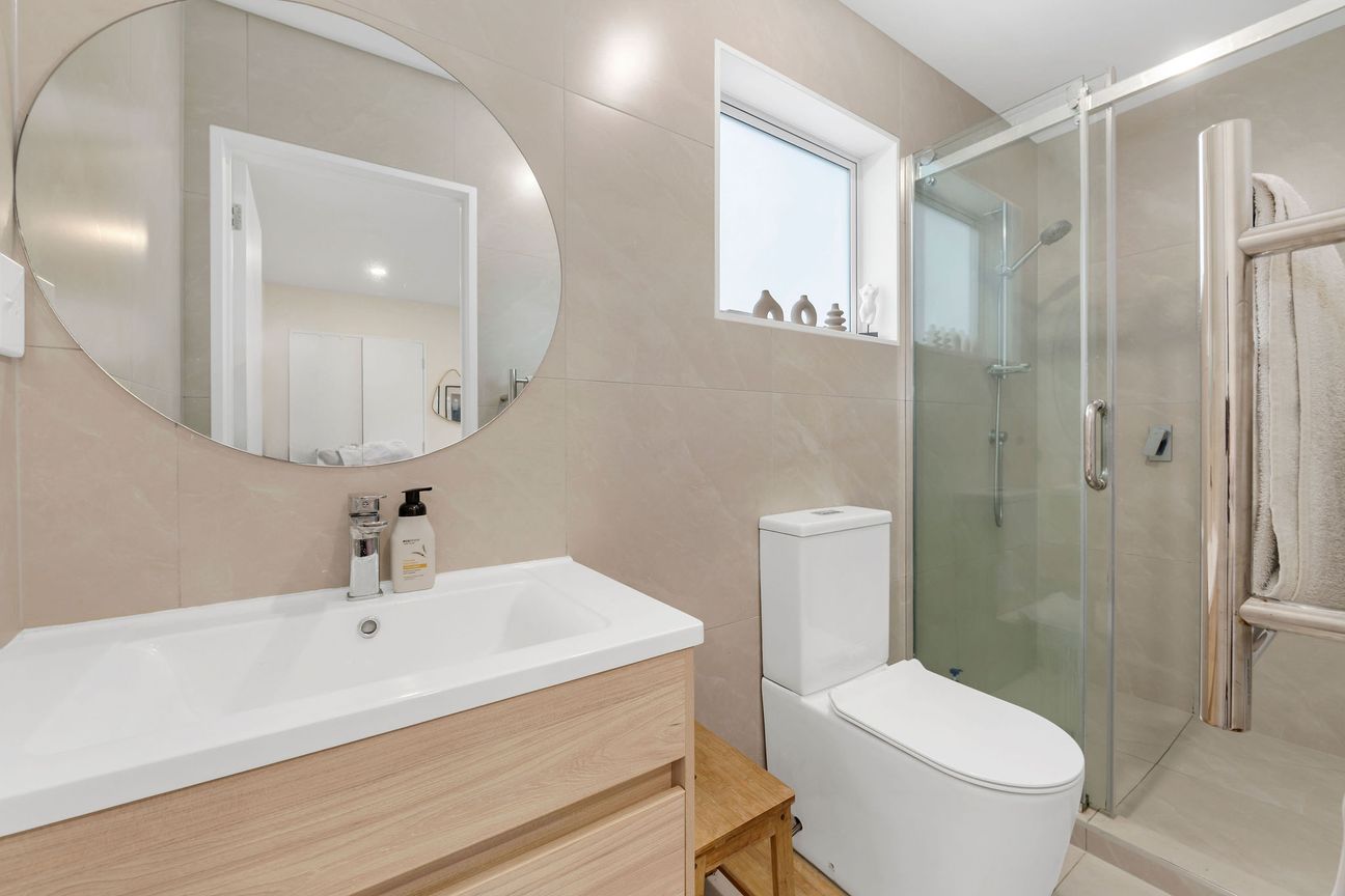 Modern Design, Lasting Memories – další